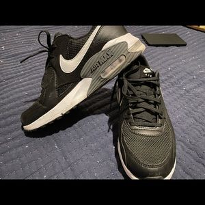 Nike Air Max Excee size 10.5